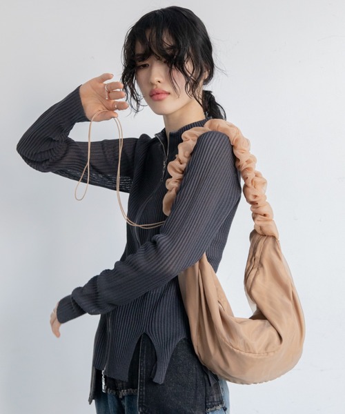 VACANCY（ヴァカンシー）の「ドロストチュールショルダーバッグ（ショルダーバッグ・レディース・ベージュ/アイボリー/グレー・FREE）」の20枚目の写真