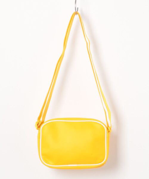 adidas（アディダス）の「adidas アディダス U AC MINI AIRL BAG バッグ IS4387 BOLDGOLD（ボディバッグ/ウエストポーチ・メンズ・イエロー・FREE）」の2枚目の写真