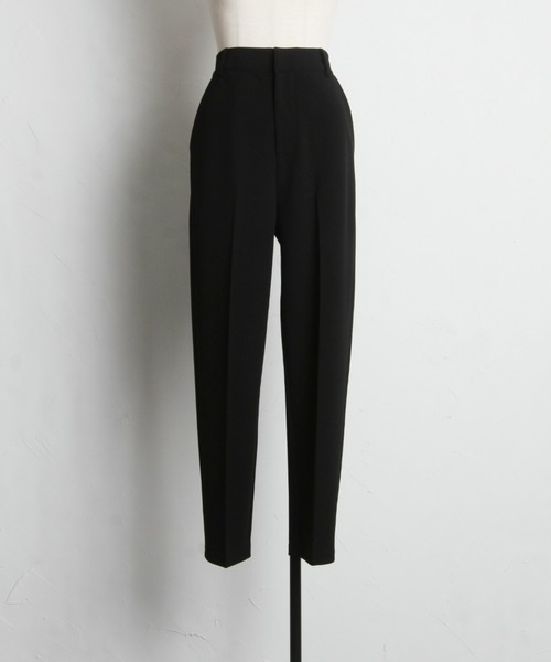 &. NOSTALGIA（アンドドットノスタルジア）の「【ZOZO限定】@reeechan419コラボ テーパードパンツ ★TALLサイズあり（その他パンツ・レディース・オフホワイト/ブラック・TALL/M）」の17枚目の写真