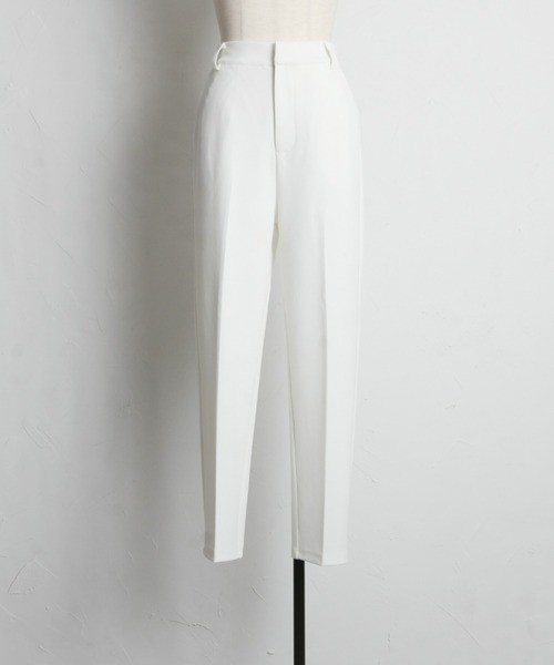 &. NOSTALGIA（アンドドットノスタルジア）の「【ZOZO限定】@reeechan419コラボ テーパードパンツ ★TALLサイズあり（その他パンツ・レディース・オフホワイト/ブラック・TALL/M）」の18枚目の写真