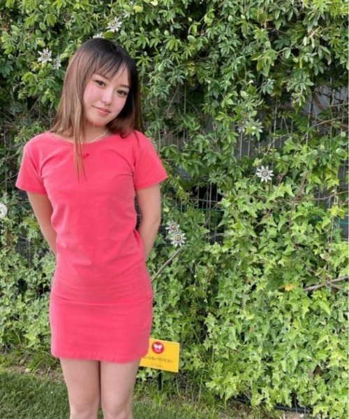 ROXY（ロキシー）の「VIVA ROXY/ロキシー2WAYワンポイントロゴタイトミニワンピース（ワンピース・レディース・レッド/グリーン/ホワイト/ブラック・MEDIUM/LARGE/SMALL）」の4枚目の写真