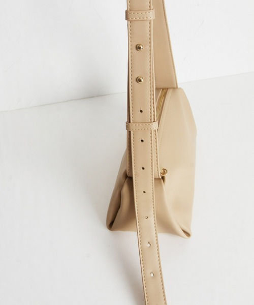 ZOZO限定】ベルトショルダー横長バッグ（ショルダーバッグ