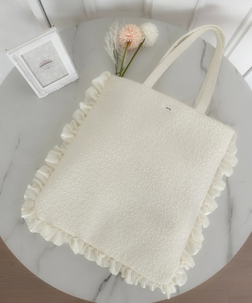 Miridy(ミリディー)の「推し活【オシイロ】フリルジャガードトートバッグ(トートバッグ・レディース・ホワイト/ピンク/イエロー/ブルー・FREE)」の12枚目の写真