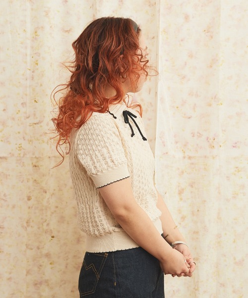 AMBIDEX(アンビデックス)の「透かし編み 襟付きプルオーバー(ニット/セーター・レディース・キナリ/ブラック・FREE)」の4枚目の写真