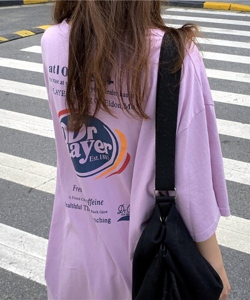 SHEENA(シーナ)の「グラフィックバックプリントBIGTシャツ(Tシャツ/カットソー・レディース・ホワイト/ブラック/ライトパープル/ライトグリーン・M)」の4枚目の写真