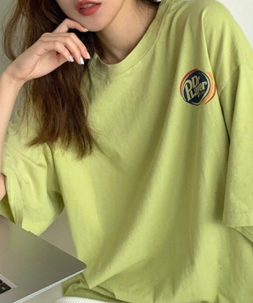 SHEENA(シーナ)の「グラフィックバックプリントBIGTシャツ(Tシャツ/カットソー・レディース・ホワイト/ブラック/ライトパープル/ライトグリーン・M)」の20枚目の写真