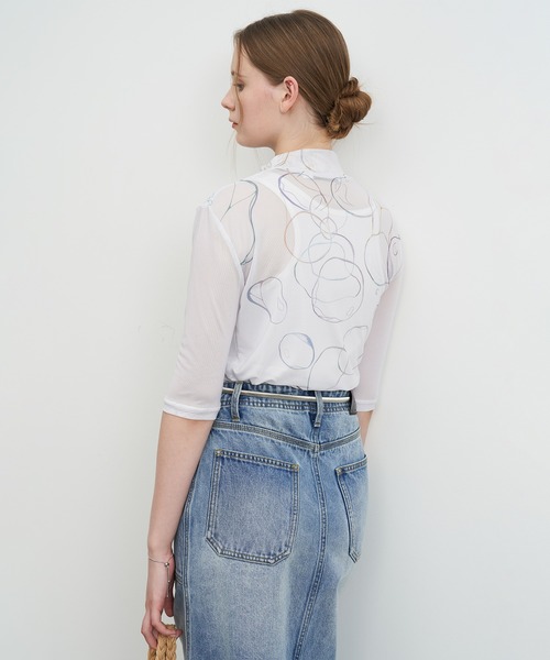 ELOOPS(イーループス)の「【ELOOPS】バッブルモチーフプリントシアートップス(Tシャツ/カットソー・レディース・オフホワイト・S/M/L)」の4枚目の写真