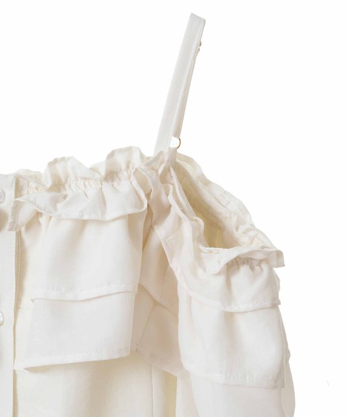 31 Sons de mode(トランテアン ソン ドゥ モード)の「オフショルフリルブラウス(シャツ/ブラウス・レディース・ブラック/サックスブルー/オフホワイト・36)」の7枚目の写真