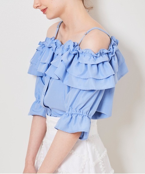 31 Sons de mode(トランテアン ソン ドゥ モード)の「オフショルフリルブラウス(シャツ/ブラウス・レディース・ブラック/サックスブルー/オフホワイト・36)」の20枚目の写真