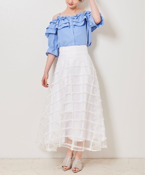 31 Sons de mode(トランテアン ソン ドゥ モード)の「オフショルフリルブラウス(シャツ/ブラウス・レディース・ブラック/サックスブルー/オフホワイト・36)」の15枚目の写真