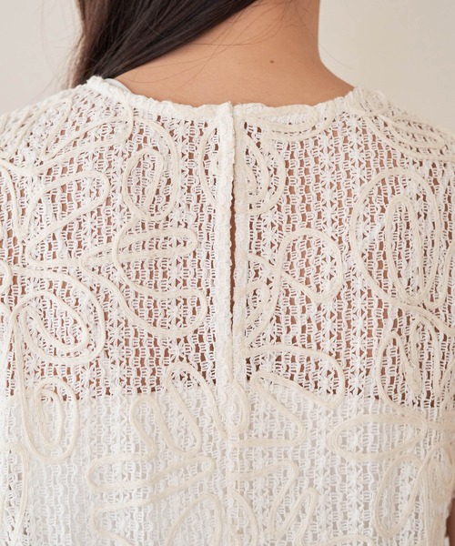 VIS（ビス）の「コード刺繍ノースリワンピース（ワンピース・レディース・ブラック/キナリ・FREE）」の3枚目の写真