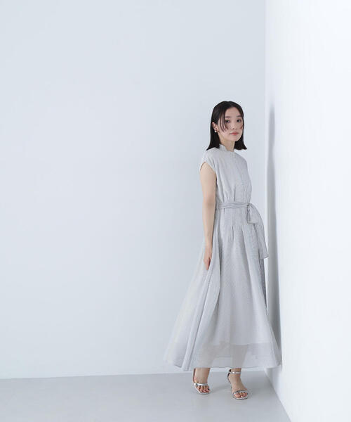 NATURAL BEAUTY BASIC（ナチュラルビューティーベーシック）の「◇シアーストライプシャツワンピース（シャツワンピース・レディース・グレー系その他/ネイビー/ベージュ系その他・MEDIUM）」の5枚目の写真