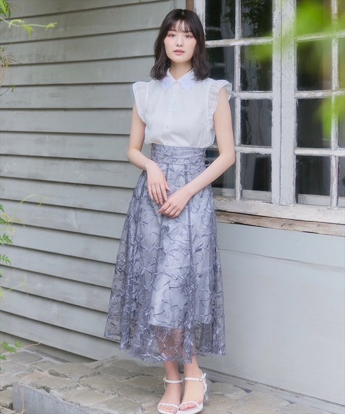 SWINGLE（スウィングル）の「刺繍レース接ぎマーメイドスカート（スカート・レディース・グレー系その他/ボルドー/ホワイト系その他・FREE）」の3枚目の写真