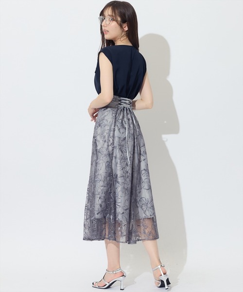 SWINGLE（スウィングル）の「刺繍レース接ぎマーメイドスカート（スカート・レディース・グレー系その他/ボルドー/ホワイト系その他・FREE）」の9枚目の写真