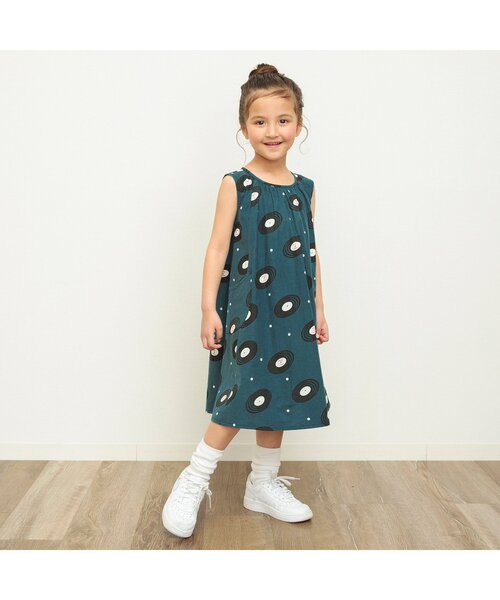 BREEZE（ブリーズ）の「【リンク】3柄フレアワンピース（ワンピース・キッズ・グリーン/ストライプ/アイボリー・130/80/120/110/100/90/140）」の4枚目の写真