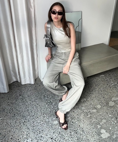 GRANCY スウェットパンツ　ラインストーン　M GRANCY（グランシー）の「【GRANCY】LinestoneDesign Damage