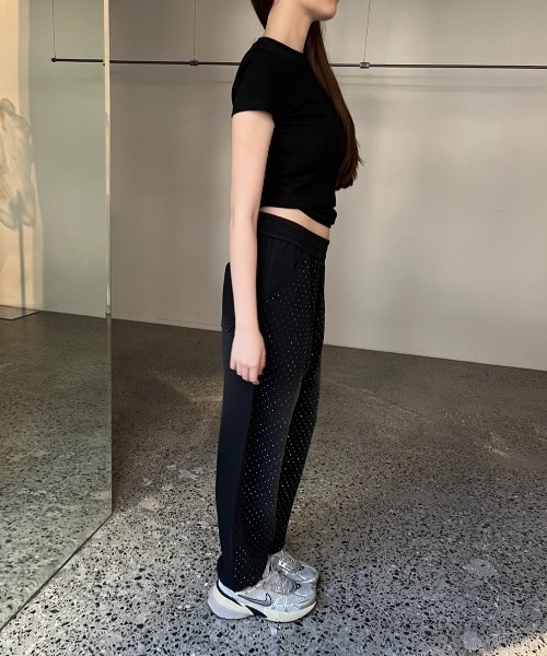 BLONDEY（ブロンディ）の「ラインストーンピグメントジョガースウェットパンツ（スウェットパンツ・レディース・ベージュ/チャコールグレー・FREE）」の13枚目の写真