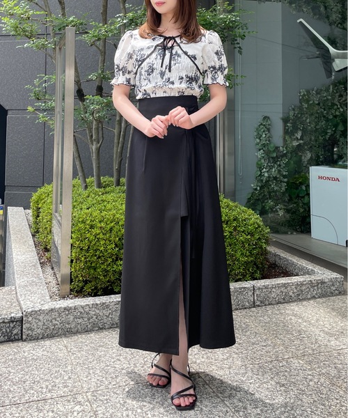 TORTE（トルテ）の「フロントリボンシャーリングブラウス（シャツ/ブラウス・レディース・ブラック/ブルー系その他/ホワイト/ブラック系その他・FREE）」の17枚目の写真