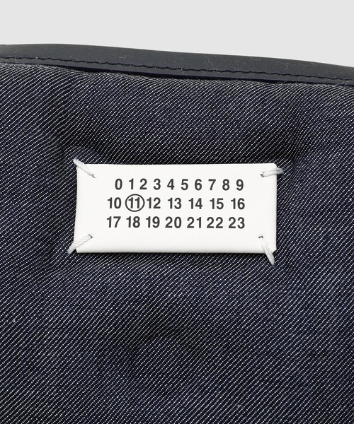 Maison Margiela（メゾンマルジェラ）の「GLAM SLAM SPORT ON BODY BAG（ボディバッグ/ウエストポーチ・メンズ・ブルー系その他・UNI）」の3枚目の写真