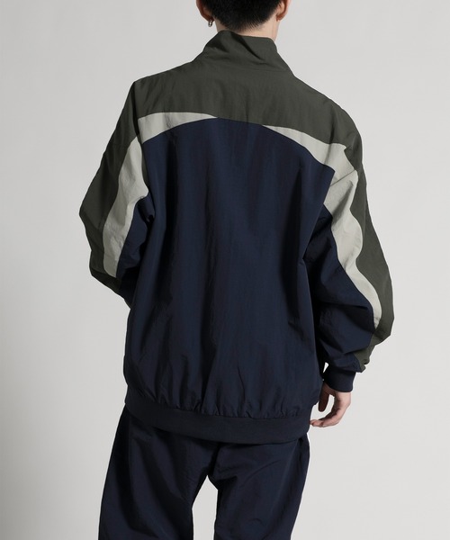 aimoha(アイモハ)の「【aimoha neo】 Retro Color Block Jacket(ブルゾン・メンズ・ブラック/ネイビー・MEDIUM/XX-LARGE/LARGE/X-LARGE/XXX-LARGE/XXXX-LARGE)」の14枚目の写真