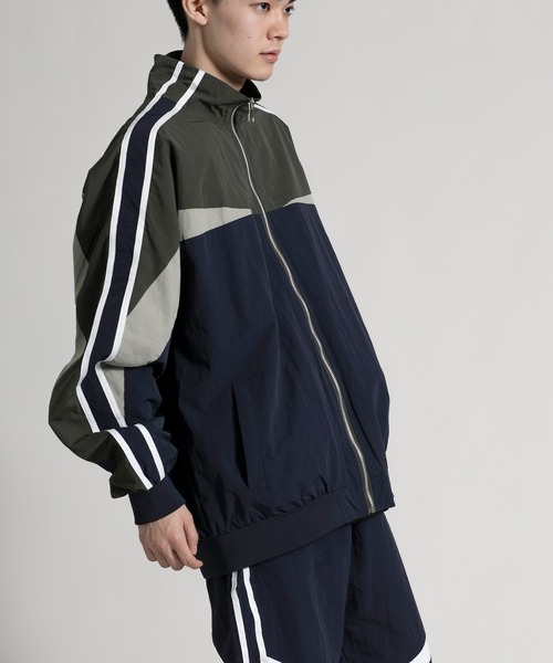 aimoha(アイモハ)の「【aimoha neo】 Retro Color Block Jacket(ブルゾン・メンズ・ブラック/ネイビー・MEDIUM/XX-LARGE/LARGE/X-LARGE/XXX-LARGE/XXXX-LARGE)」の18枚目の写真