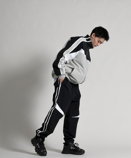 aimoha(アイモハ)の「【aimoha neo】 Retro Color Block Jacket(ブルゾン・メンズ・ブラック/ネイビー・MEDIUM/XX-LARGE/LARGE/X-LARGE/XXX-LARGE/XXXX-LARGE)」の7枚目の写真