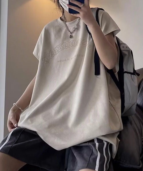 NOWLE（ノウル）の「【NOWLE】フェイクスエード ノースリーブ Tシャツ（Tシャツ/カットソー・メンズ・ベージュ系2/グレー系4/グレー系3/グレー系2/ホワイト系1/グレー系1/ブラック系1/カーキ系2/ベージュ系3/ベージュ系1/ブラック系2/レッド系2/レッド系1/ピンク系3/ピンク系2/ピンク系1/カーキ系1・FREE）」の9枚目の写真