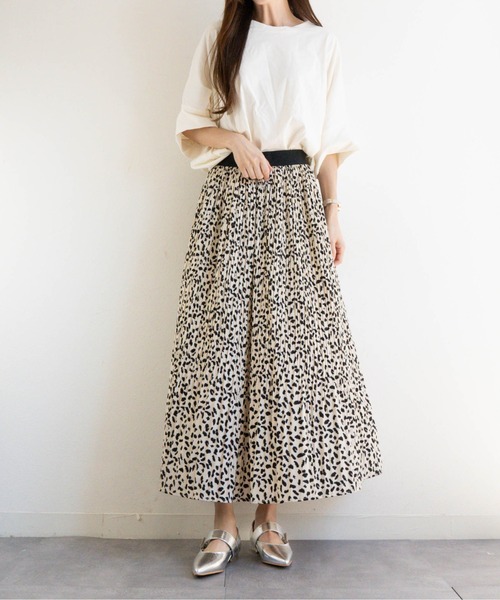 Fabby fabby（ファビィーファビィー）の「スタッズベルトフラットパンプス（パンプス・レディース・ブラック/シルバー/ゴールド・SMALL/MEDIUM/LARGE）」の9枚目の写真