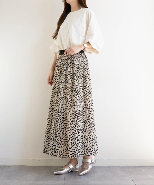 Fabby fabby（ファビィーファビィー）の「スタッズベルトフラットパンプス（パンプス・レディース・ブラック/シルバー/ゴールド・SMALL/MEDIUM/LARGE）」の10枚目の写真