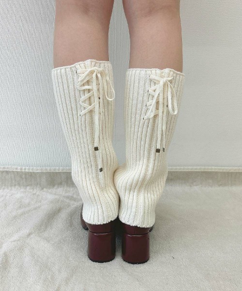 F i.n.t（フィント）の「レースアップニットレッグカバー/fint（レッグウォーマー・レディース・グレー/アイボリー・FREE）」の17枚目の写真
