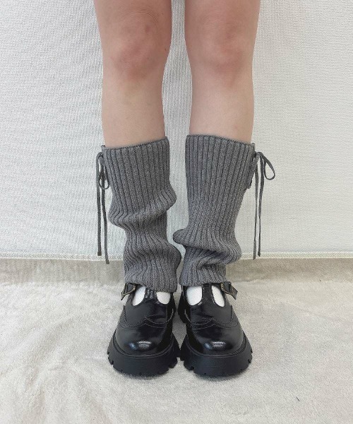 F i.n.t（フィント）の「レースアップニットレッグカバー/fint（レッグウォーマー・レディース・グレー/アイボリー・FREE）」の7枚目の写真