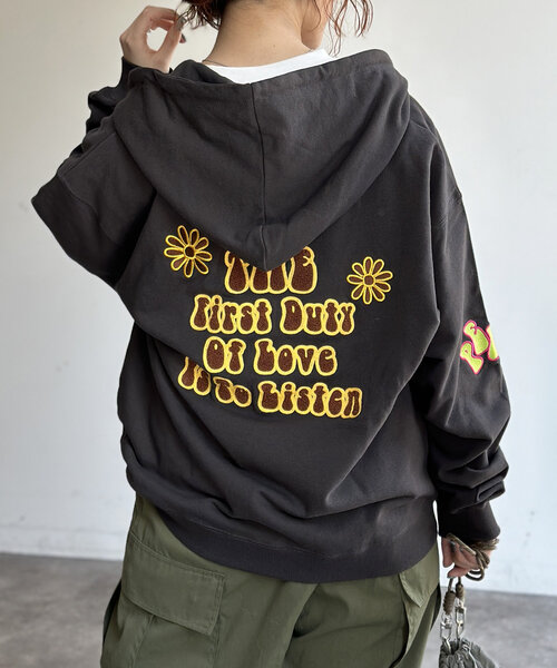 CPCM（シーピーシーエム）の「サガラ刺繍ジップパーカー（パーカー・レディース・チャコールグレー/ネイビー/グレー・MEDIUM/LARGE）」の2枚目の写真