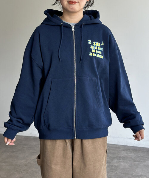 CPCM（シーピーシーエム）の「サガラ刺繍ジップパーカー（パーカー・レディース・チャコールグレー/ネイビー/グレー・MEDIUM/LARGE）」の6枚目の写真