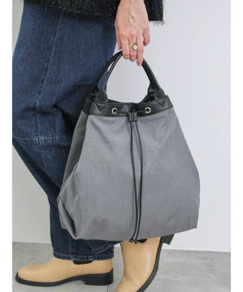 Samansa Mos2 blue（サマンサモスモスブルー）の「ナイロン巾着トートバッグ（ハンドバッグ・レディース・ブラック/グレー/ベージュ・F）」の10枚目の写真