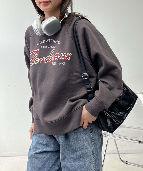 セール】◇アソートデザイン チェーン刺繍 アーチロゴスウェットプル