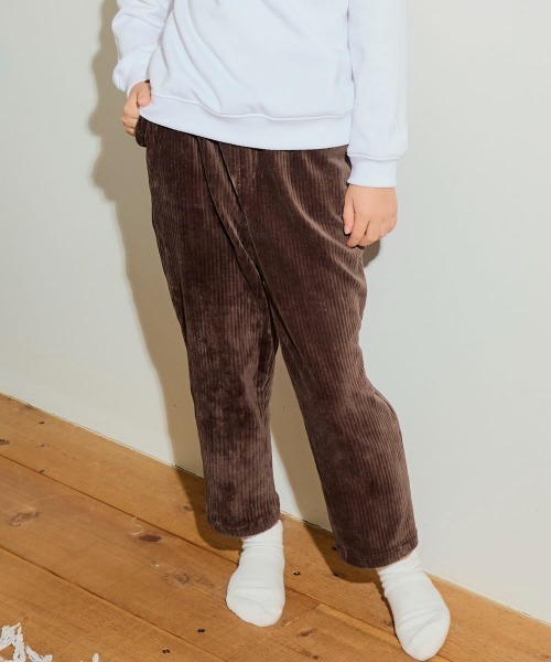 Ocean Pacific(オーシャンパシフィック)の「【OP/オーピー】キッズカットコーデュロイパンツ 通学 テーパードシルエット(その他パンツ・キッズ・アイボリー/ブラック/ブラウン/ライトグレー・130/140/150/160/120)」の4枚目の写真