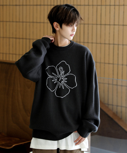 neos(ネオス)の「【neos】ルーズシルエット ビッグ フラワー 刺繍 ニット プルオーバー(ニット/セーター・メンズ・ブルーグレー/ブラック/ホワイト・LARGE/MEDIUM/X-LARGE)」の7枚目の写真