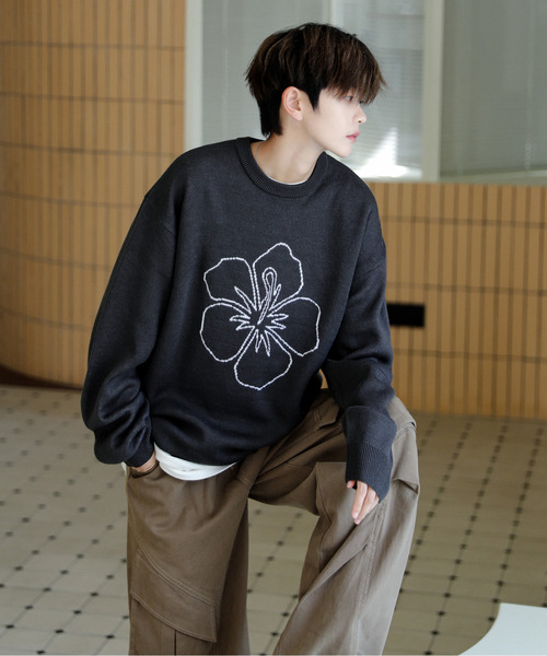 neos(ネオス)の「【neos】ルーズシルエット ビッグ フラワー 刺繍 ニット プルオーバー(ニット/セーター・メンズ・ブルーグレー/ブラック/ホワイト・LARGE/MEDIUM/X-LARGE)」の11枚目の写真