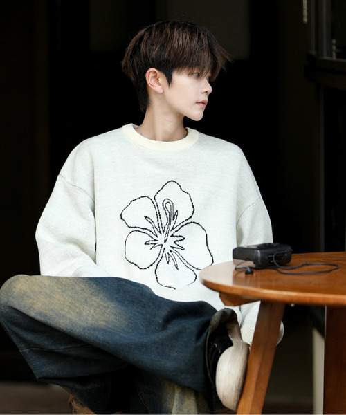 neos(ネオス)の「【neos】ルーズシルエット ビッグ フラワー 刺繍 ニット プルオーバー(ニット/セーター・メンズ・ブルーグレー/ブラック/ホワイト・LARGE/MEDIUM/X-LARGE)」の4枚目の写真