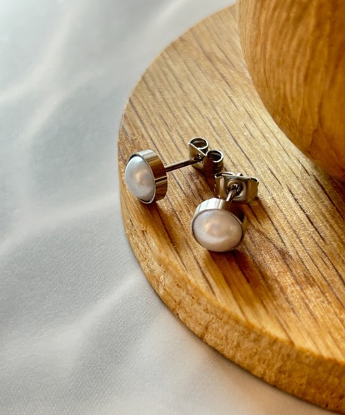 ciite' surgical stainless(シーテサージカルステンレス)の「【 金属アレルギー対応 】 タイニーパールピアス サージカルステンレス(ピアス(両耳用)・レディース・シルバー/ゴールド・FREE)」の5枚目の写真