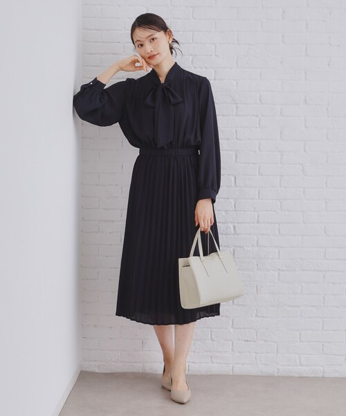 OPAQUE.CLIP（オペークドットクリップ）の「【2WAY】フロントバースクエアデザインミドルバッグ（ハンドバッグ・レディース・ブラック/アイボリー/ベージュ・00）」の6枚目の写真