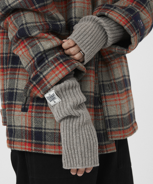 JOURNAL STANDARD relume（ジャーナルスタンダード　レリューム）の「HAMILTON WOOL ハンドウォーマー（手袋・メンズ・ブラック/ライトブルー/グレー・FREE）」の8枚目の写真