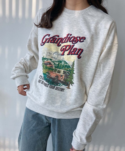 AS KNOW AS plus（アズノゥアズプラス）の「◇シンプルアソートデザインスウェットプルオーバー（クルマ・サガラロゴ刺繍）（スウェット・レディース・ブラック系その他/グリーン系その他/ネイビー系/アイボリー系・FREE）」の3枚目の写真