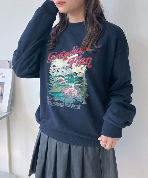 AS KNOW AS plus（アズノゥアズプラス）の「◇シンプルアソートデザインスウェットプルオーバー（クルマ・サガラロゴ刺繍）（スウェット・レディース・ブラック系その他/グリーン系その他/ネイビー系/アイボリー系・FREE）」の12枚目の写真