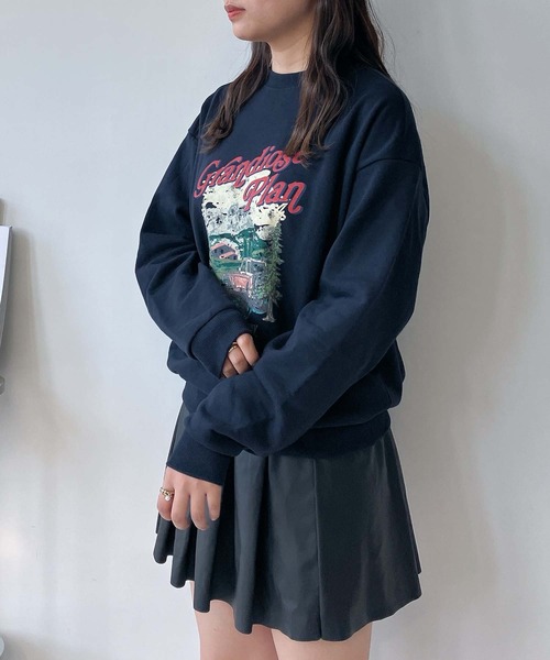 AS KNOW AS plus（アズノゥアズプラス）の「◇シンプルアソートデザインスウェットプルオーバー（クルマ・サガラロゴ刺繍）（スウェット・レディース・ブラック系その他/グリーン系その他/ネイビー系/アイボリー系・FREE）」の15枚目の写真