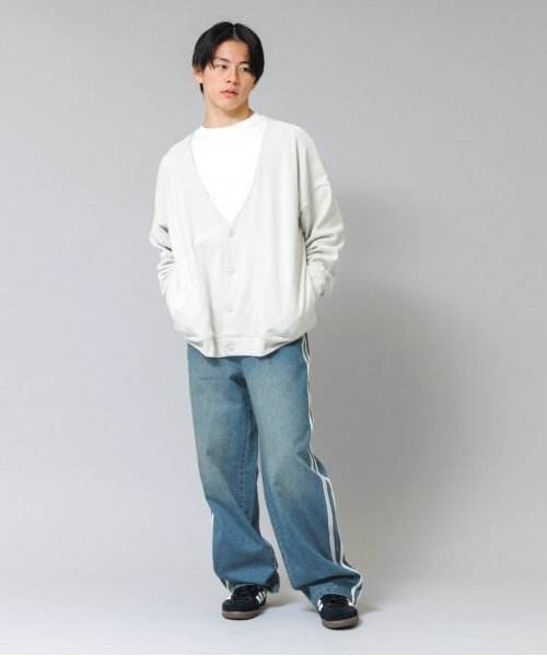 GLAZOS(グラソス)の「【大人向けサイズあり】デニム・配色ラインパンツ(デニムパンツ・キッズ・ブルー/ライトブルー/ブラック・S/M/L/LL)」の5枚目の写真