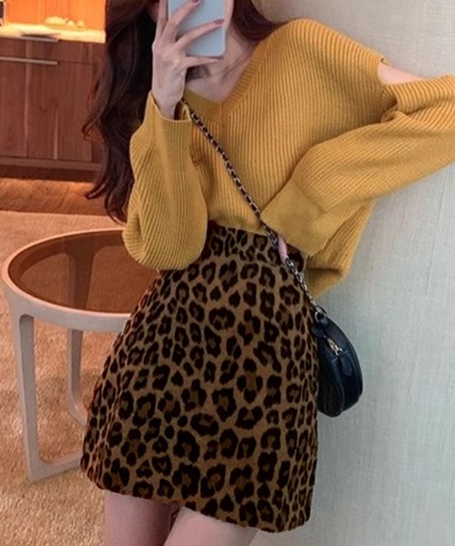 IRADOWL（アイラドール）の「レオパード柄台形ミニスカート（スカート・レディース・ブラウン/グレー・LARGE/MEDIUM/SMALL）」の2枚目の写真