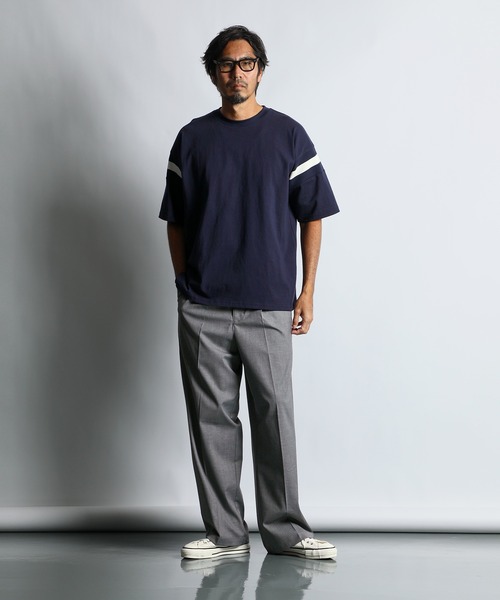 The DUFFER of ST.GEORGE(ザダファーオブセントジョージ)の「【WEB限定アイテム】CLASSIC FOOTBALL TEE:ナンバリング クラシック フットボールTEE(Tシャツ/カットソー・メンズ・ブラック/ネイビー/ホワイト・X-LARGE/LARGE/MEDIUM/SMALL)」の9枚目の写真