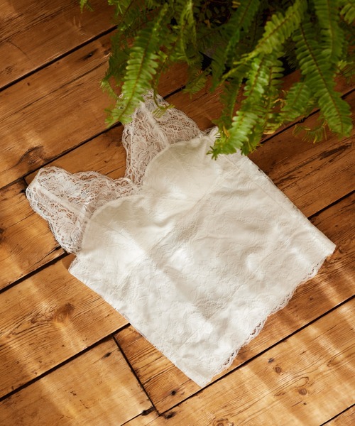 mysty woman(ミスティウーマン)の「カップ付きレースインナータンク 322313(タンクトップ・レディース・ブラック/オフホワイト/グレイッシュブルー・FREE)」の2枚目の写真