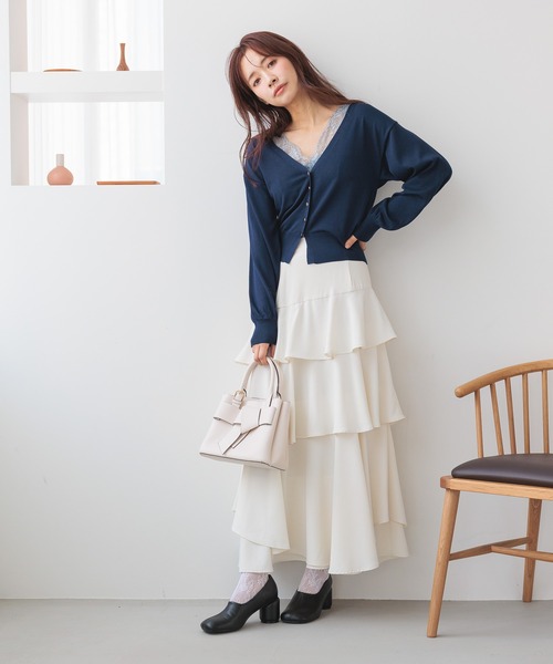 mysty woman(ミスティウーマン)の「カップ付きレースインナータンク 322313(タンクトップ・レディース・ブラック/オフホワイト/グレイッシュブルー・FREE)」の15枚目の写真